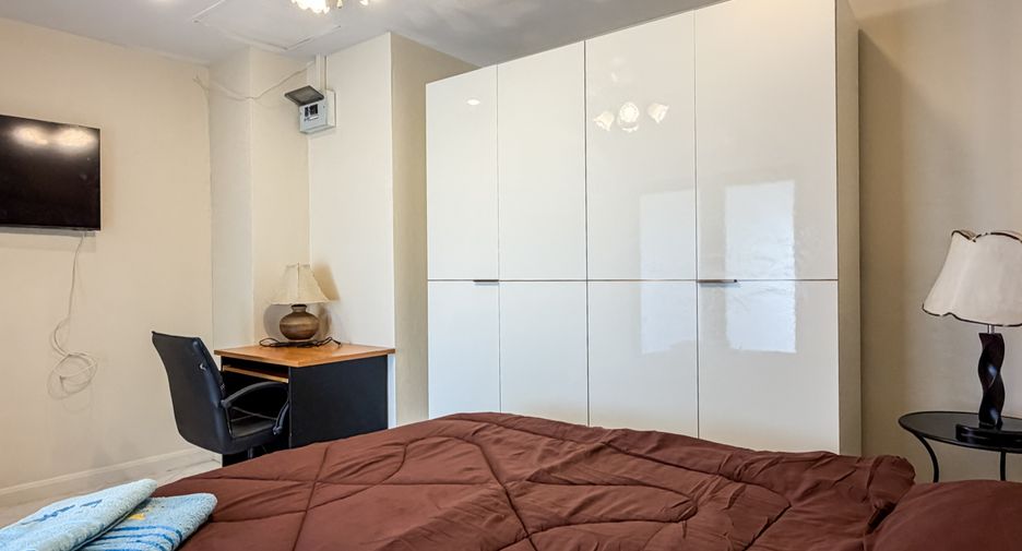 For sale 1 bed condo in Pratumnak, Pattaya