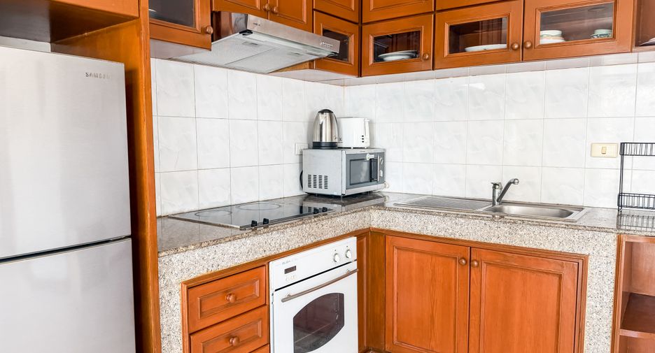 For sale 1 bed condo in Pratumnak, Pattaya