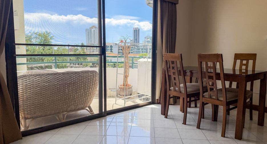 For sale 1 bed condo in Pratumnak, Pattaya