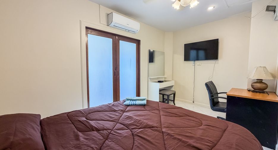 For sale 1 bed condo in Pratumnak, Pattaya