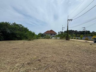 出售 土地 在 Bang Lamung, Chon Buri