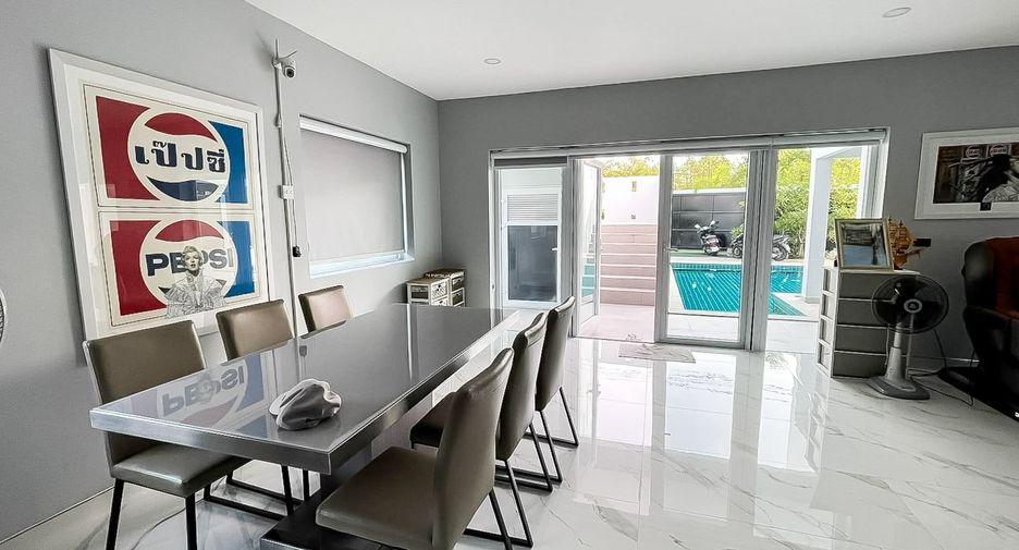 For sale 3 bedrooms house in East Pattaya, Pattaya