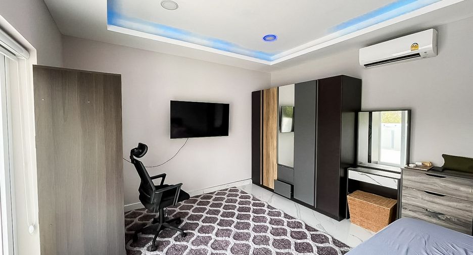 For sale 3 bedrooms house in East Pattaya, Pattaya