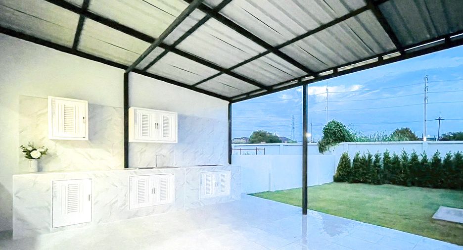 Casa adosada en venta de 3 habitaciones en East Pattaya, Pattaya