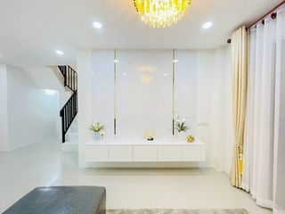 For sale 3 bedrooms townhouse in Bang Lamung, Chonburi