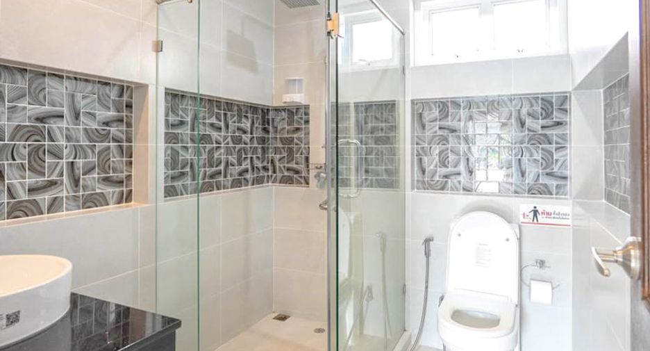 Haus zur Miete mit 3 Zimmer in Huay Yai, Pattaya