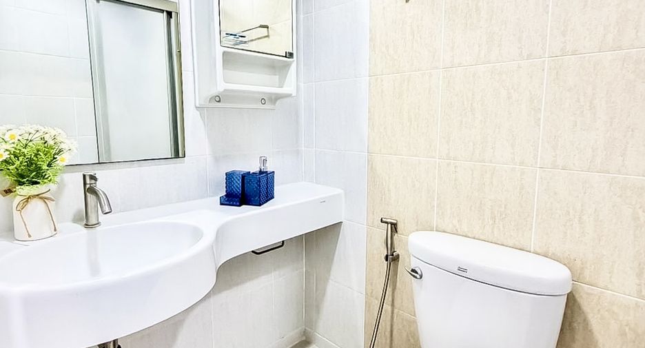 For sale 1 bed condo in North Pattaya, Pattaya