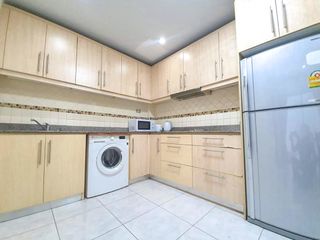 Reihenhaus zur Miete mit 4 Zimmer in Bang Lamung, Chonburi