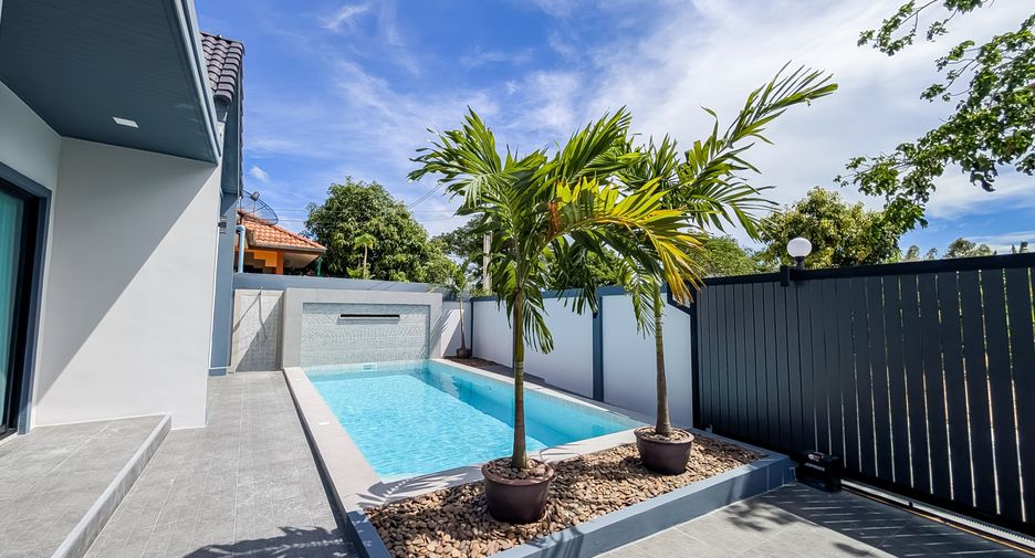 For sale 3 bedrooms house in Huay Yai, Pattaya