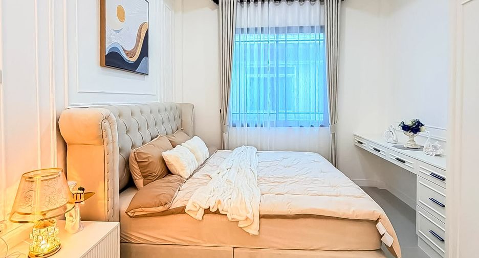For sale 3 bedrooms house in East Pattaya, Pattaya