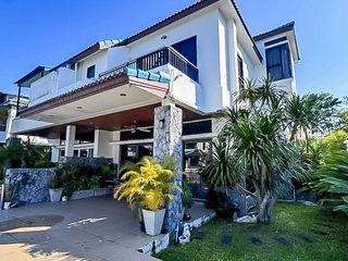 For sale 3 bedrooms house in Na Jomtien, Pattaya