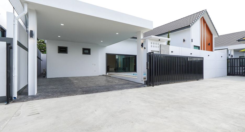 For sale 3 bedrooms house in East Pattaya, Pattaya