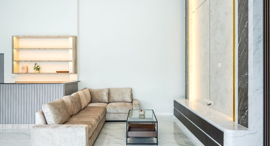 For sale 3 bedrooms house in East Pattaya, Pattaya