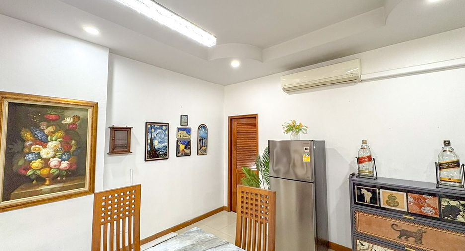 出租 6 卧室 独立屋 在 Jomtien, 芭提雅