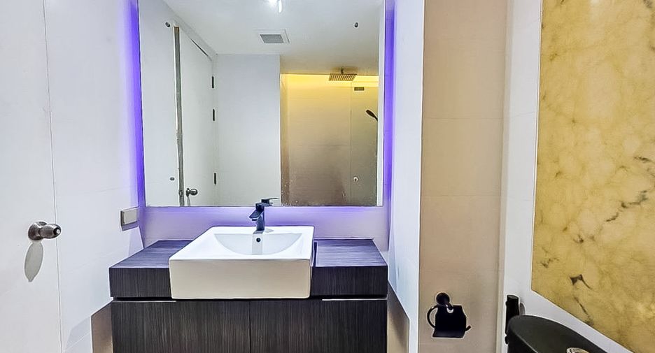 Condo en alquiler de 2 habitaciones en Jomtien, Pattaya