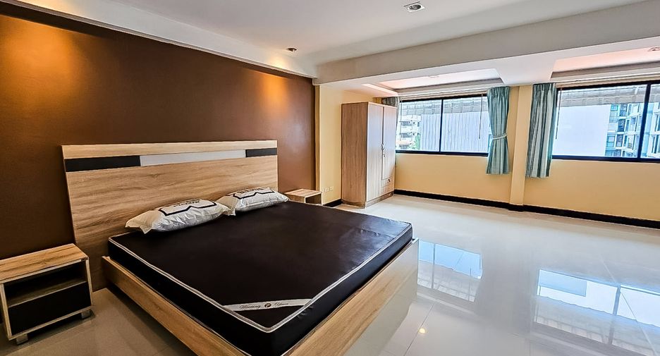 ขาย 7 ห้องนอน พื้นที่ค้าปลีก ใน พระตำหนัก, พัทยา