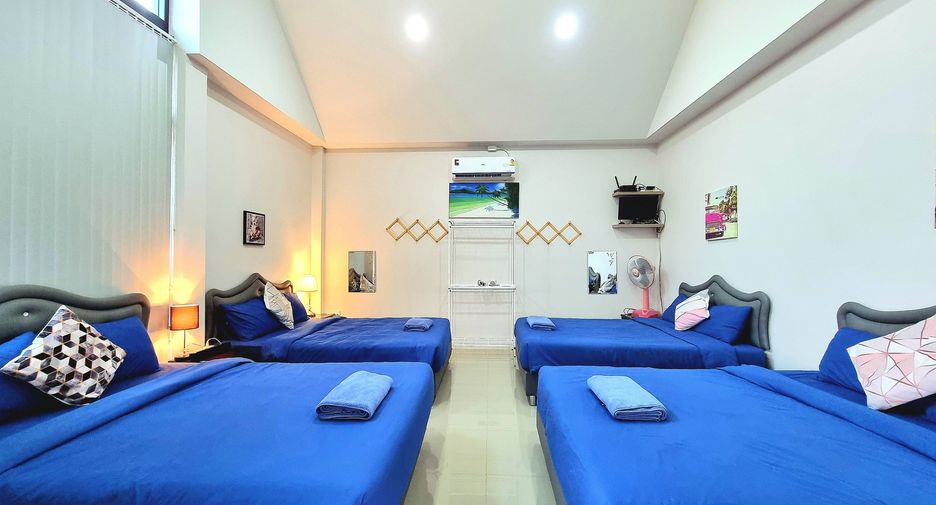 For rent 4 bedrooms house in East Pattaya, Pattaya
