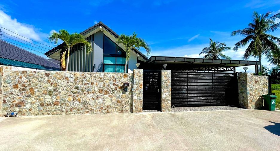 For rent 4 bedrooms house in East Pattaya, Pattaya