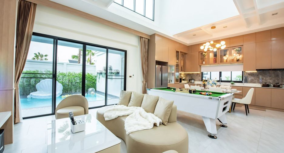 For sale 3 bedrooms house in East Pattaya, Pattaya
