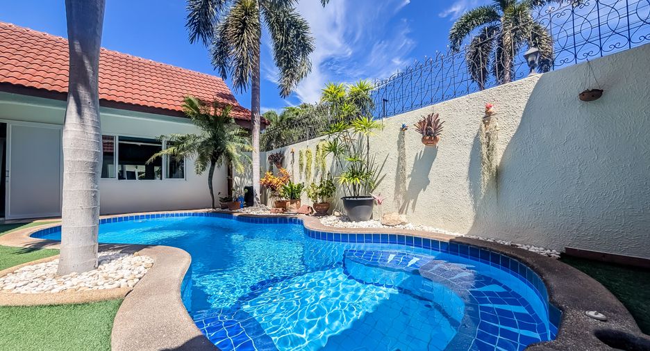 For sale 2 bedrooms house in East Pattaya, Pattaya