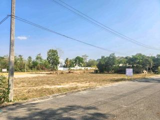 出售 土地 在 Bang Sare, 芭提雅