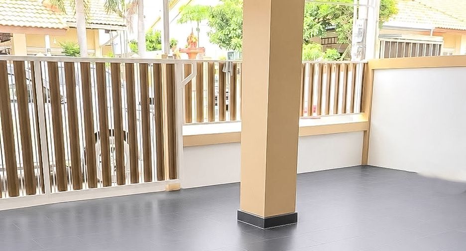 Casa adosada en venta de 2 habitaciones en East Pattaya, Pattaya