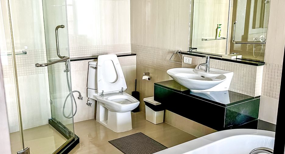 For rent 1 Beds condo in Sattahip, Chonburi