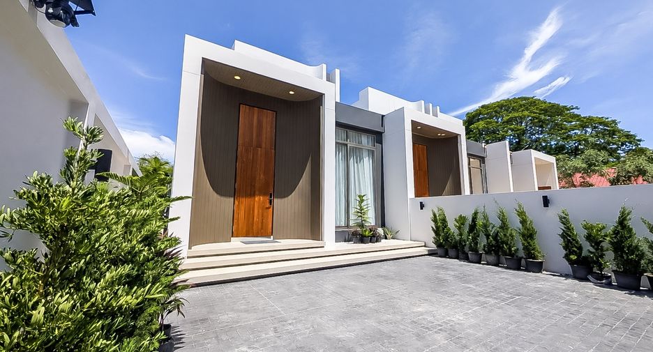 Casa en venta de 4 habitaciones en North Pattaya, Pattaya