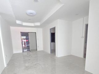 For sale 2 bedrooms townhouse in Bang Lamung, Chonburi