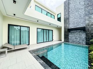 Casa en venta de 4 habitaciones en Bang Lamung, Chonburi