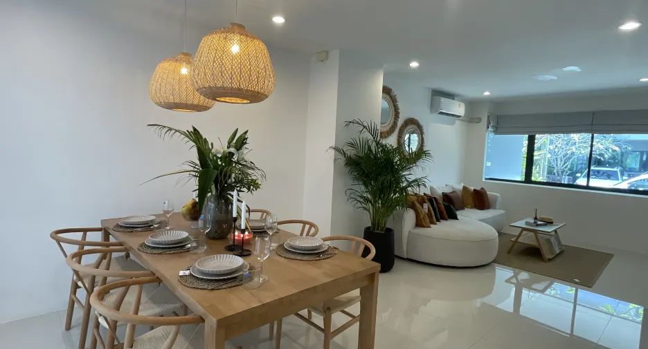 For rent 3 bedrooms townhouse in Thalang, Phuket