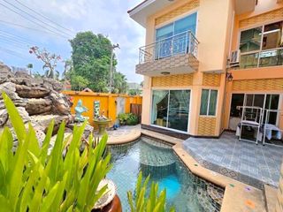 For sale 5 bedrooms house in Bang Lamung, Chonburi