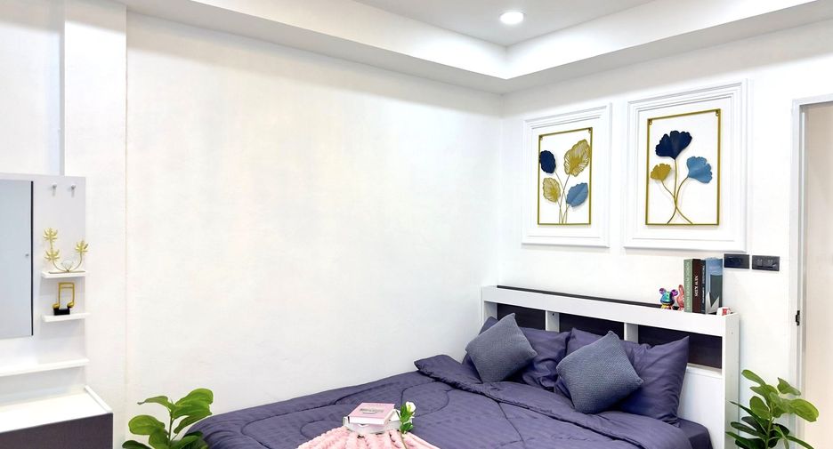 Casa adosada en venta de 2 habitaciones en East Pattaya, Pattaya