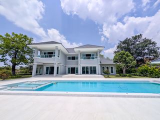 For sale 6 ベッドルーム house in Bang Lamung, Chonburi