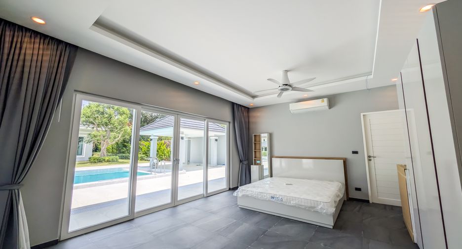 For sale 6 ベッドルーム house in East Pattaya, Pattaya