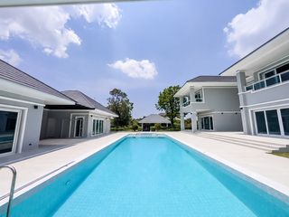 For sale 6 ベッドルーム house in Bang Lamung, Chonburi