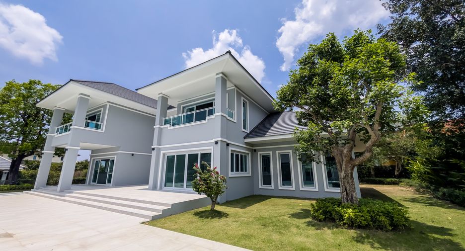 For sale 6 ベッドルーム house in East Pattaya, Pattaya