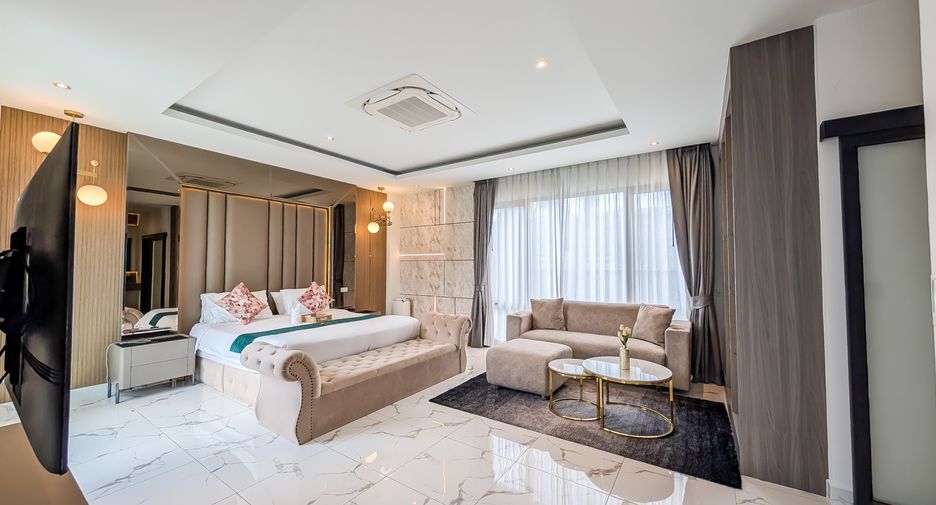 For rent 4 bedrooms house in East Pattaya, Pattaya