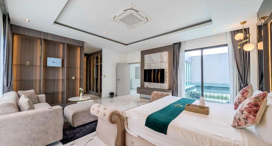 For rent 4 bedrooms house in East Pattaya, Pattaya