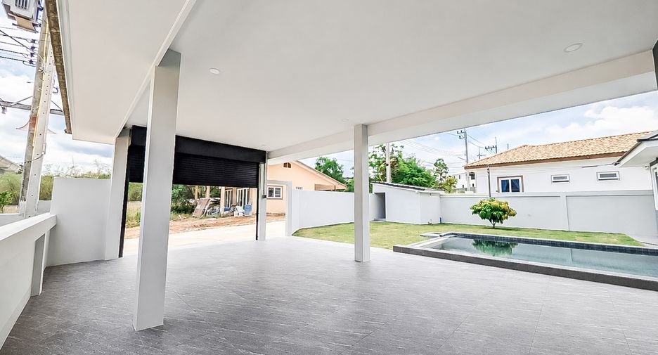Casa en venta de 4 habitaciones en Huay Yai, Pattaya