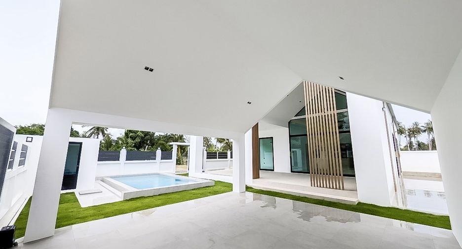 For sale 3 bedrooms house in Huay Yai, Pattaya
