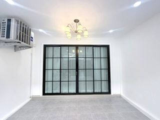 For sale 2 bedrooms townhouse in Bang Lamung, Chonburi