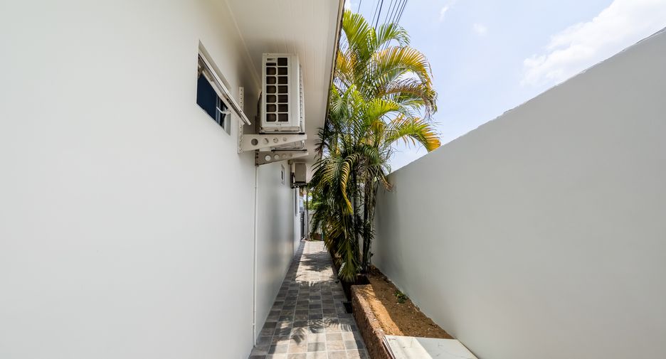 Casa en venta de 5 habitaciones en Huay Yai, Pattaya