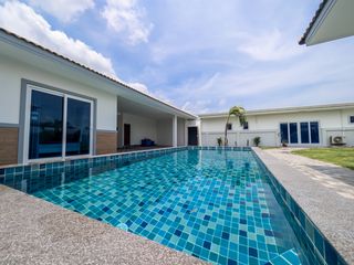出售 5 卧室 独立屋 在 Bang Lamung, Chon Buri