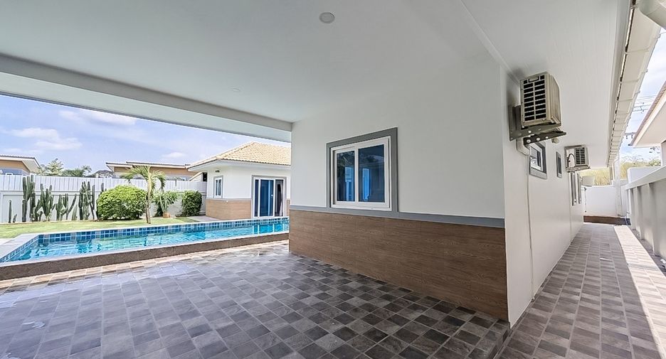Casa en venta de 5 habitaciones en Huay Yai, Pattaya
