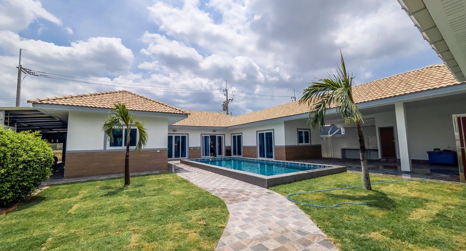 Casa en venta de 5 habitaciones en Huay Yai, Pattaya