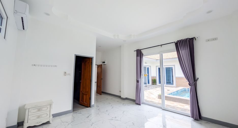 Casa en venta de 5 habitaciones en Huay Yai, Pattaya