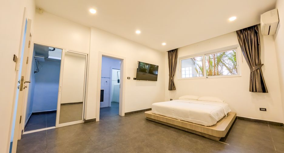 For sale 5 ベッドルーム house in East Pattaya, Pattaya