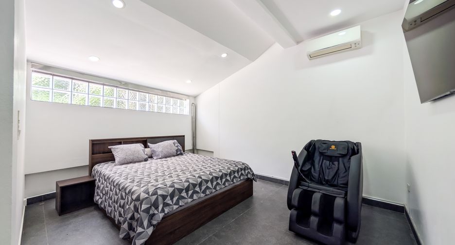 For sale 5 ベッドルーム house in East Pattaya, Pattaya