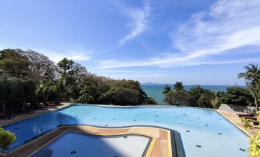 À louer 4 chambres condo à Pratumnak, Pattaya